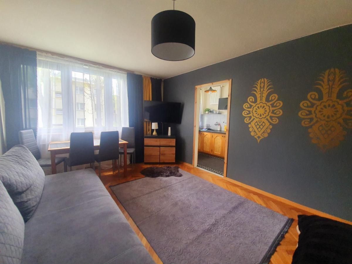 Apartament Izba W Centrum Zakopane Ngoại thất bức ảnh