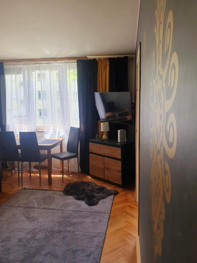 Apartament Izba W Centrum Zakopane Ngoại thất bức ảnh
